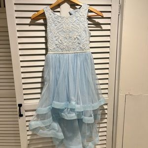 Little girl’s formal dress